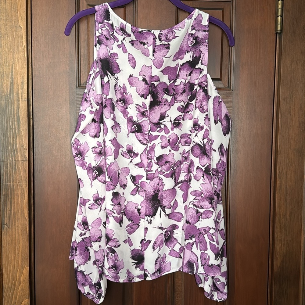Charming Charlie Long Sleeve Cold Shoulder Top - Picture 8 of 9